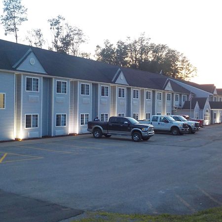 Mj Inn And Suites Marienville Eksteriør billede