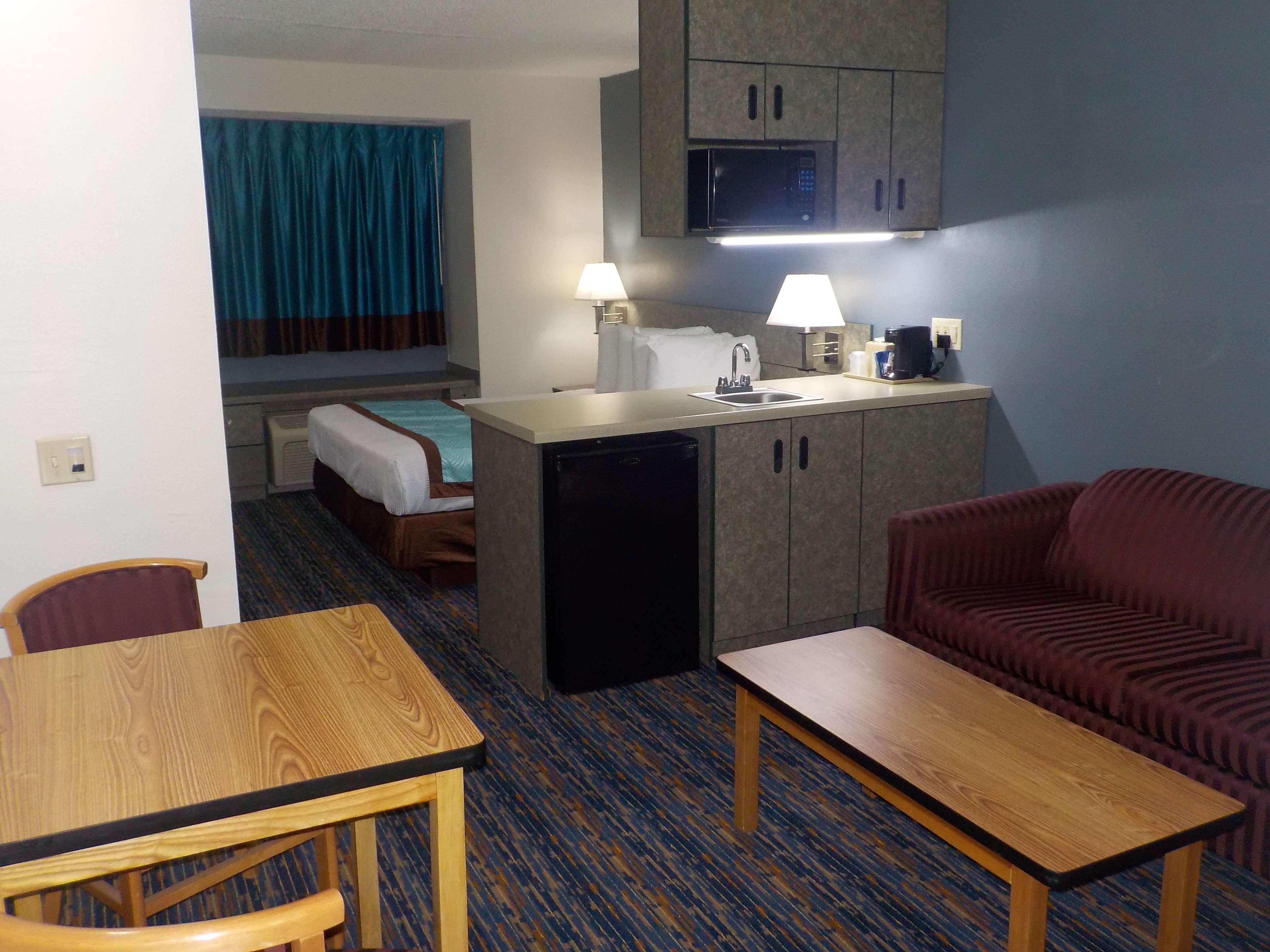 Mj Inn And Suites Marienville Værelse billede
