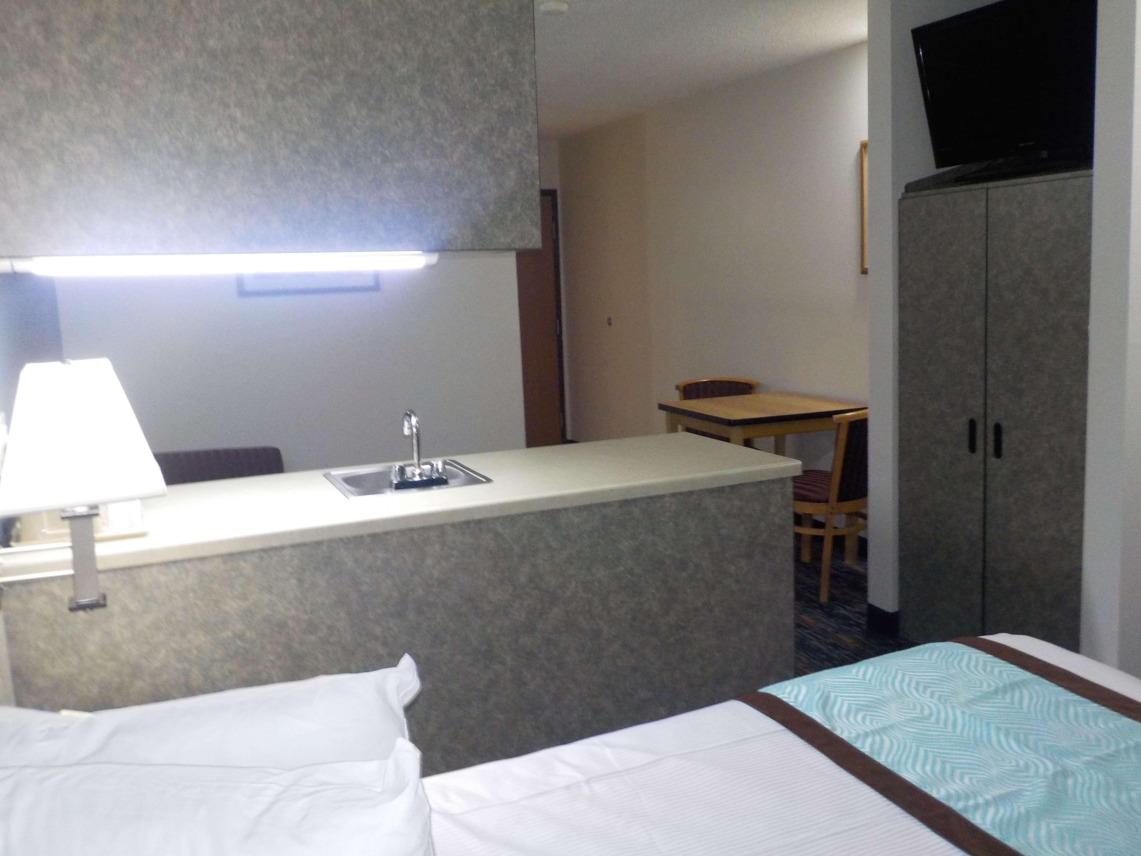 Mj Inn And Suites Marienville Værelse billede